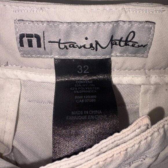 Travis Mathew Flat Front Chino Golf Shorts size Waist 32 Traditional Classic - Picture 3 of 10